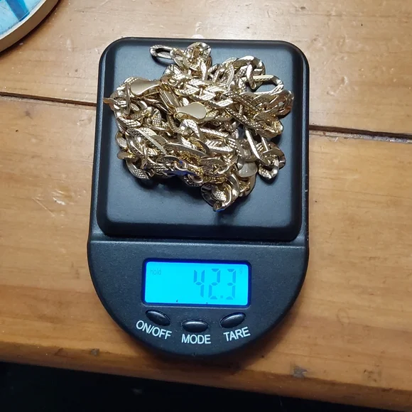 18k Gold Necklace and Bracelet